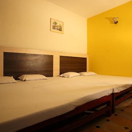 Hotel Siva Sakthi Tiruvannāmalai Exteriör bild