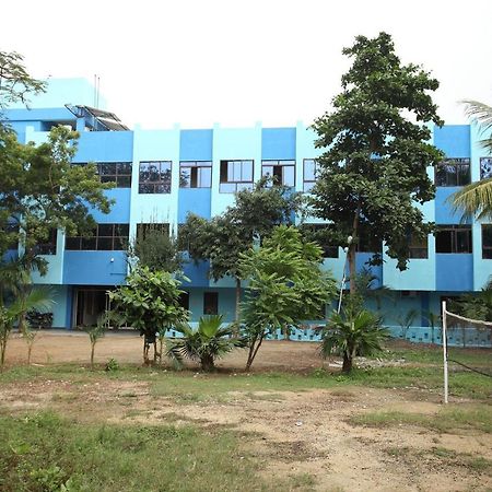 Hotel Siva Sakthi Tiruvannāmalai Exteriör bild