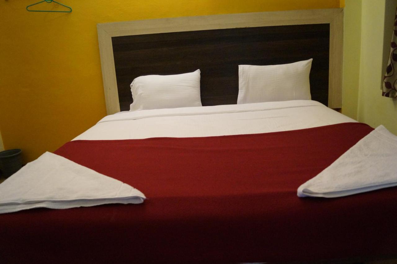 Hotel Siva Sakthi Tiruvannāmalai Exteriör bild