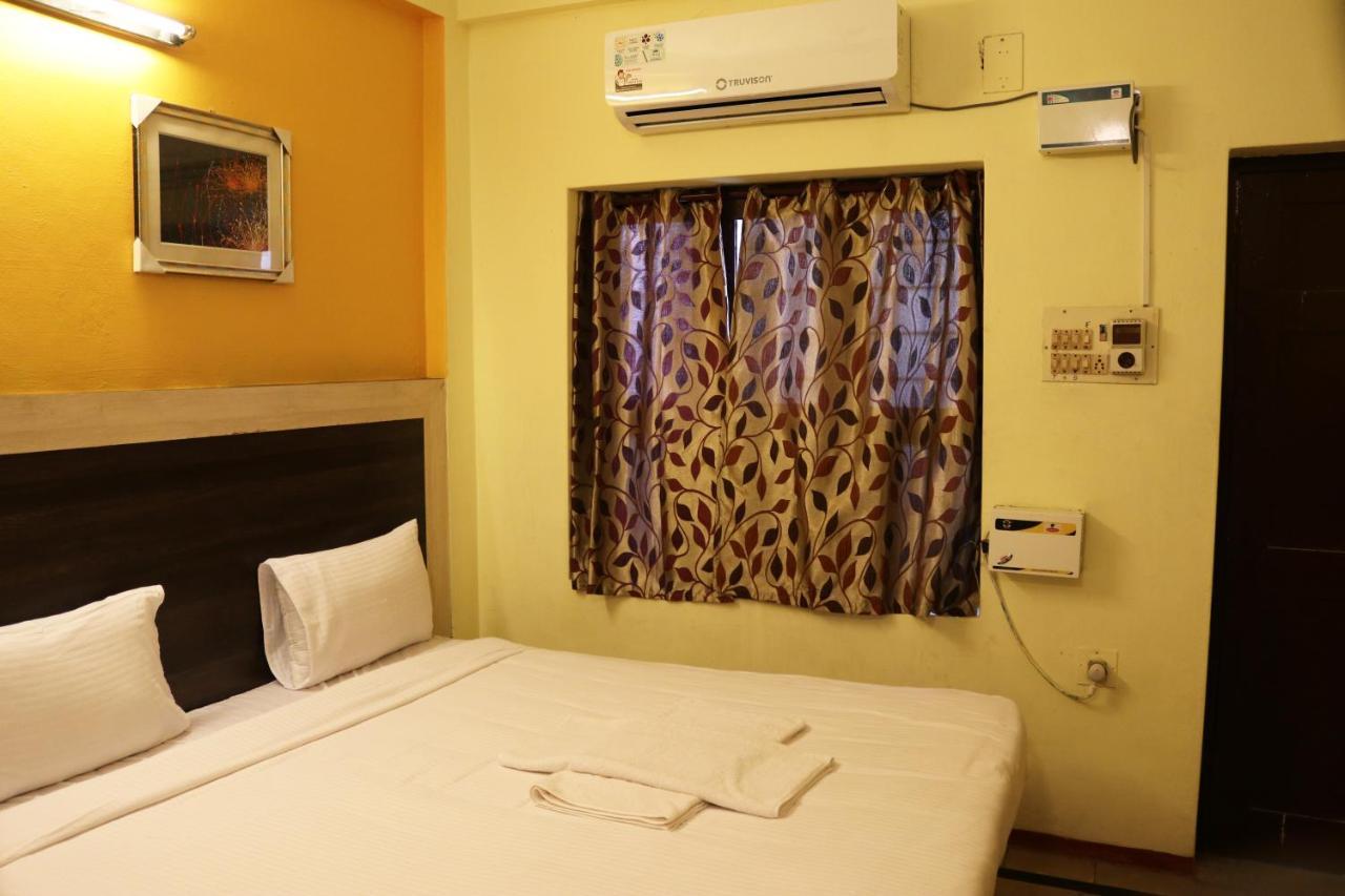 Hotel Siva Sakthi Tiruvannāmalai Exteriör bild