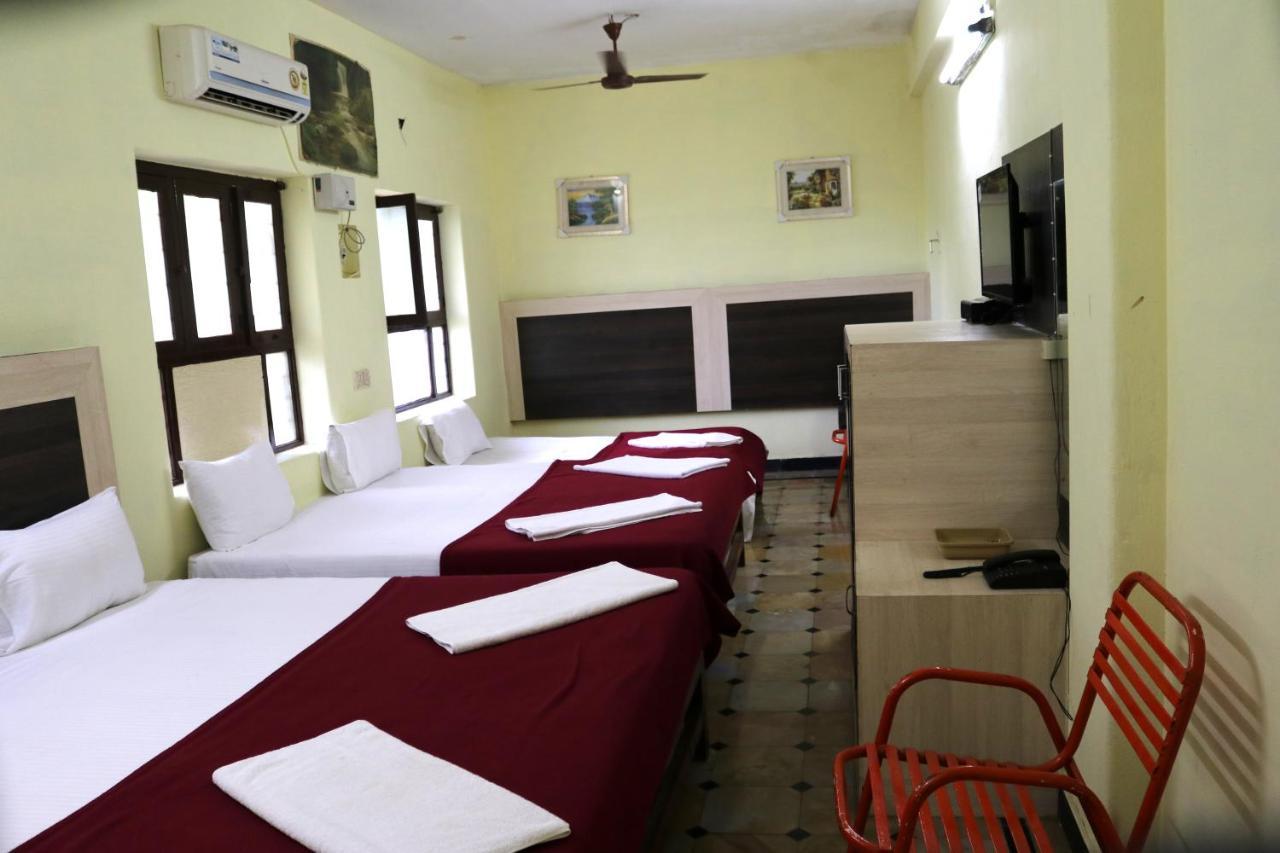 Hotel Siva Sakthi Tiruvannāmalai Exteriör bild