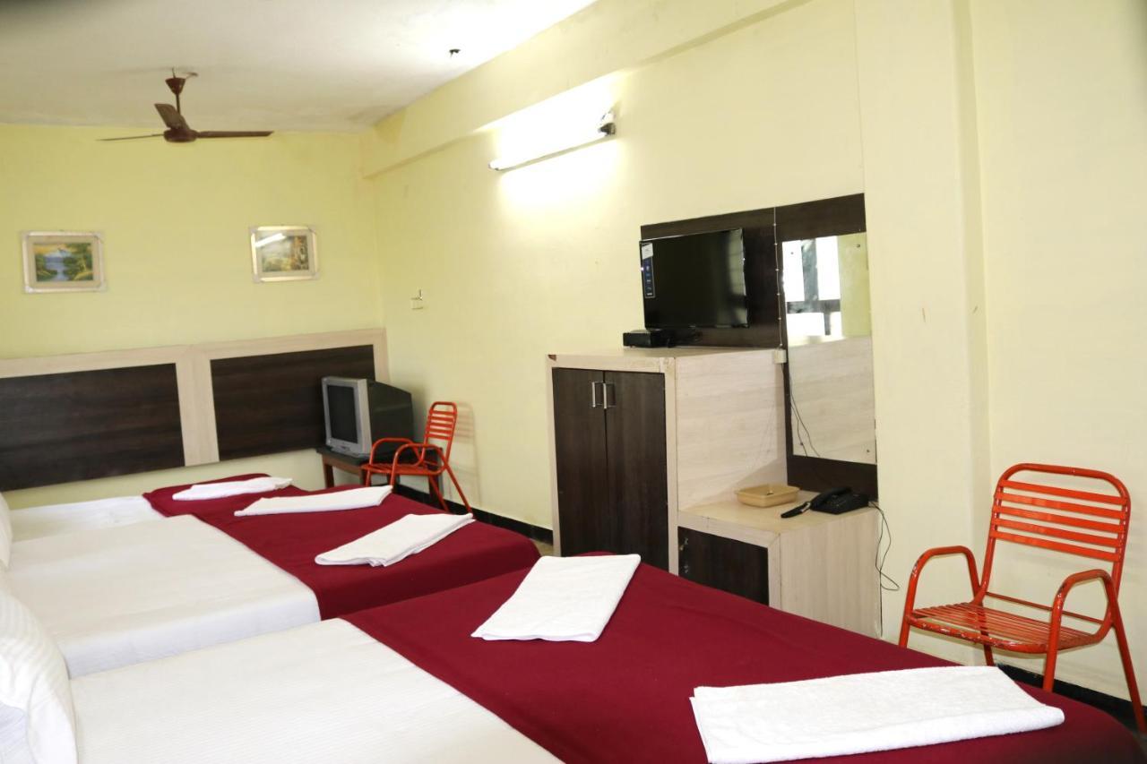 Hotel Siva Sakthi Tiruvannāmalai Exteriör bild